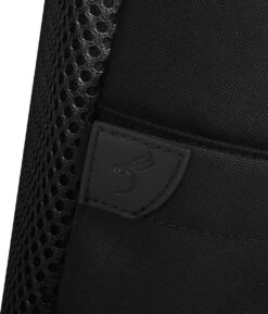 YLX Finch Rugzak. Zwart. Recyceld Rpet Materiaal. Gerecyclede Plastic Flessen - Eco Friendly. Volwassenen - Tieners - Middelbare Scholieren - Jongens - Meisjes. 14" Laptop Sleeve. Backpack - Schooltas - Rugzak -Beroemde Bagage Winkel 1026x1200 1