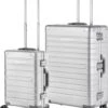 CarryOn Kofferset ULD - Luxe Aluminium Handbagage Koffer 55cm + 76cm Grote Reiskoffer - Dubbel TSA Slot - Zilver 1 CarryOn Kofferset ULD - Luxe Aluminium Handbagage Koffer 55cm + 76cm Grote Reiskoffer - Dubbel TSA Slot - Zilver -Beroemde Bagage Winkel 1034x1200