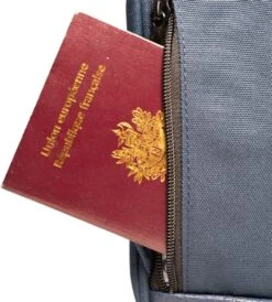 Cabaia Rugtas / Rugzak / Laptoptas / Schooltas - Adventurer Medium - 13 Inch - 25 Liter - Blauw -Beroemde Bagage Winkel 1080x1200 1