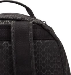 Kipling SEOUL Rugzak, 27 Liter, 15 Inch Laptopvak - Signature Emb -Beroemde Bagage Winkel 1133x1200