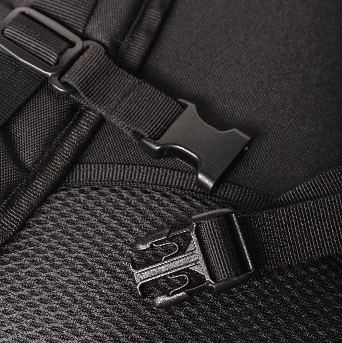 Waterdichte Rugzak - Hybride Tactical Backpack - Reistas Handbagage - Wandelrugzak - Grote Schooltas Zwart 9 Waterdichte Rugzak - Hybride Tactical Backpack - Reistas Handbagage - Wandelrugzak - Grote Schooltas Zwart - Afbeelding 7