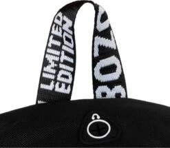 Kruzzel Reflecterende Rugzak + Etui Met USB -Beroemde Bagage Winkel 1200x1045 2