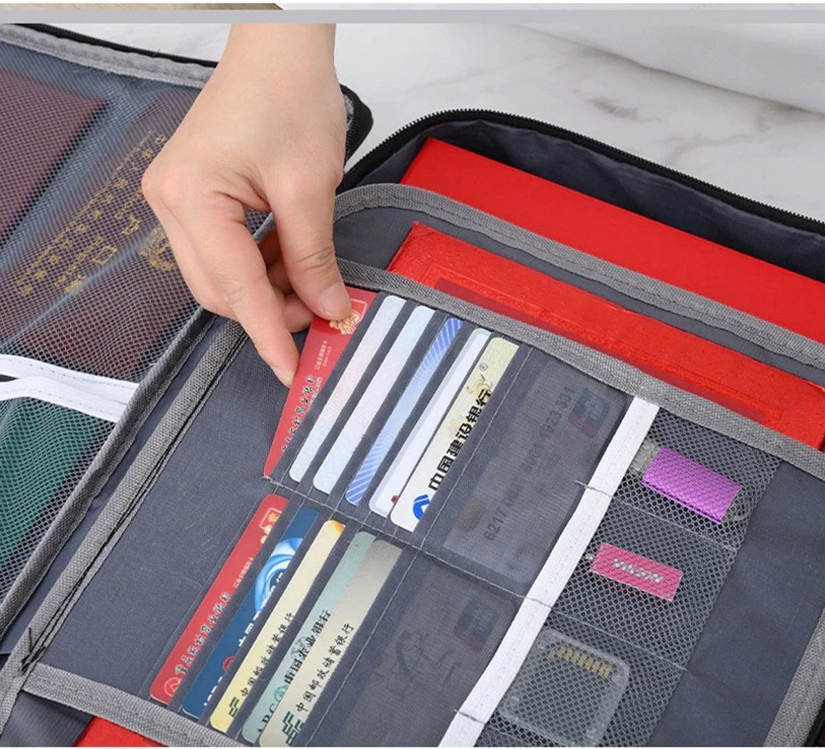 SONTRIX Brandwerende Koffer - Waterdicht - Brandwerend - Brandwerende Tas - Waterdichte Tas - Brandwerende Documententas - Tas - Handtas - Zwart 10 SONTRIX Brandwerende Koffer - Waterdicht - Brandwerend - Brandwerende Tas - Waterdichte Tas - Brandwerende Documententas - Tas - Handtas - Zwart - Afbeelding 8