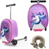 Kinderstep | Reiskoffer Met Wielen - FDBW - Koffer Kinderen | Paarse Eenhoorn | Step Met 3 Wielen - Bouncy Box 50 Kilo 40x20x25 Cm + Nekkussen Vliegtuig -Beroemde Bagage Winkel 1200x1190 2