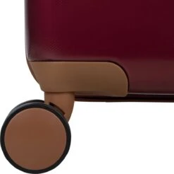 SUITSUIT - Fab Seventies Classic - Biking Red - Handbagage (55 Cm) -Beroemde Bagage Winkel 1200x1193 1