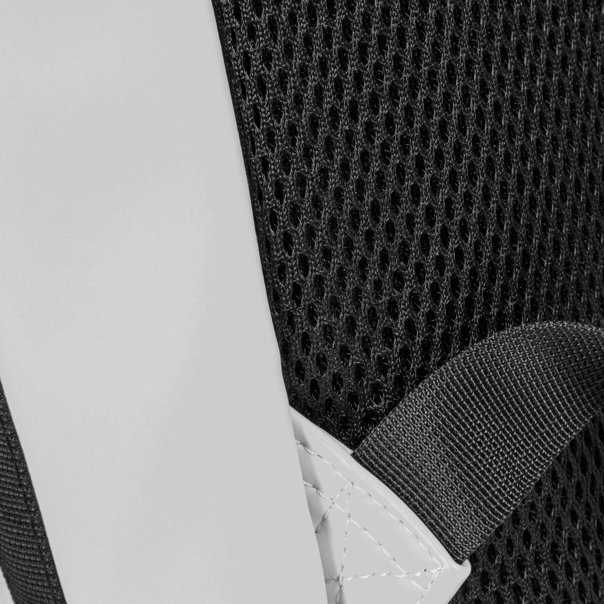 New Rebels® Mart - Rugtas - Grijs - Waterbestendig - Roll-top - 15.6151413121087 - 35x10x46cm - Rugzak / Backpack 6 New Rebels® Mart - Rugtas - Grijs - Waterbestendig - Roll-top - 15.6151413121087 - 35x10x46cm - Rugzak / Backpack - Afbeelding 4