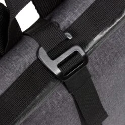 New Rebels® Vepo - Rugtas - Grijs- Waterbestendig - Roll-top - 87 - 19x20x4cm - Rugzak / Backpack 19 New Rebels® Vepo - Rugtas - Grijs- Waterbestendig - Roll-top - 87 - 19x20x4cm - Rugzak / Backpack -Beroemde Bagage Winkel 1200x1200 1141