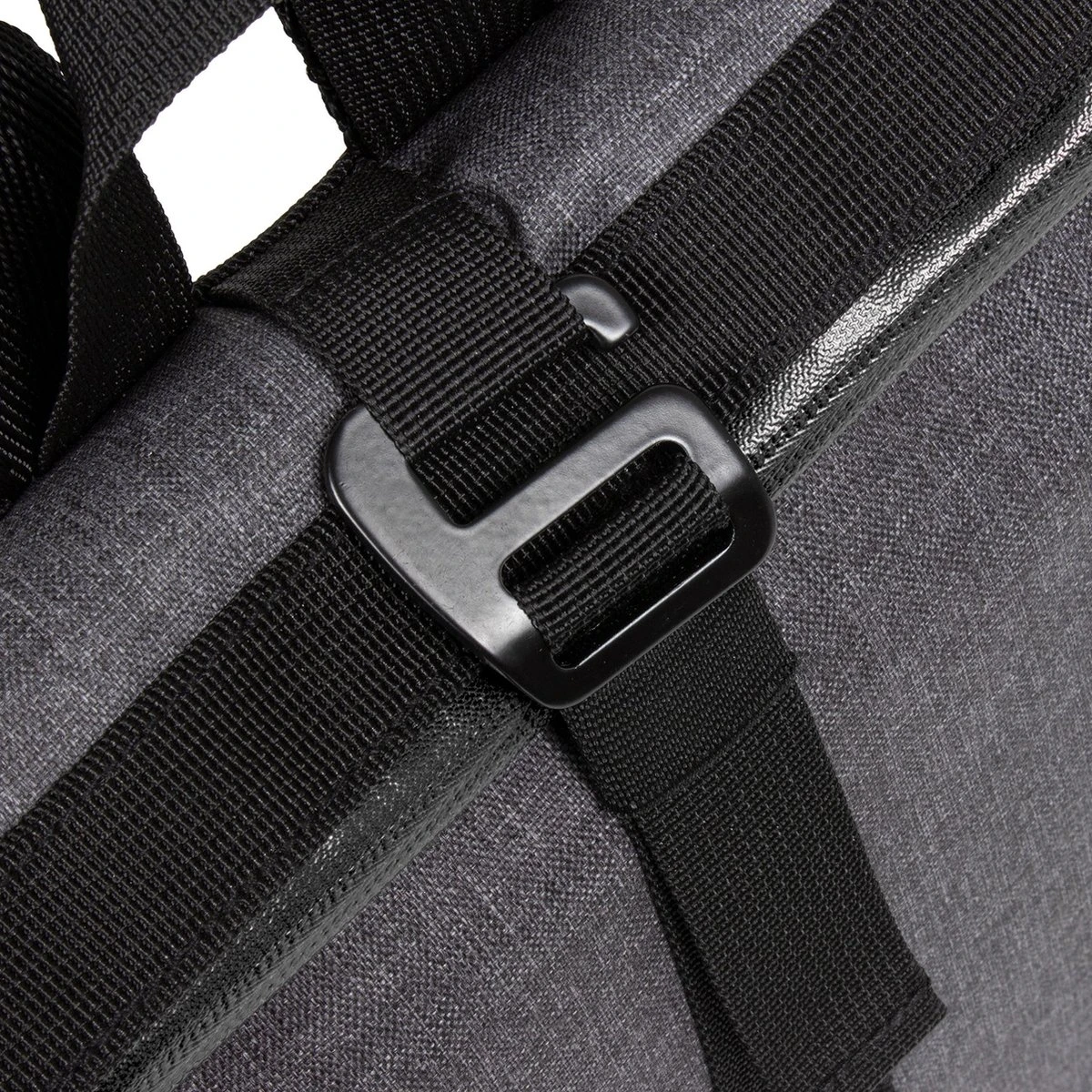 New Rebels® Vepo - Rugtas - Grijs- Waterbestendig - Roll-top - 87 - 19x20x4cm - Rugzak / Backpack 9 New Rebels® Vepo - Rugtas - Grijs- Waterbestendig - Roll-top - 87 - 19x20x4cm - Rugzak / Backpack - Afbeelding 7