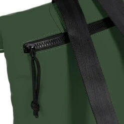 New Rebels Mart Waterafstotende Rolltop Rugzak - Medium - Groen -Beroemde Bagage Winkel 1200x1200 1271