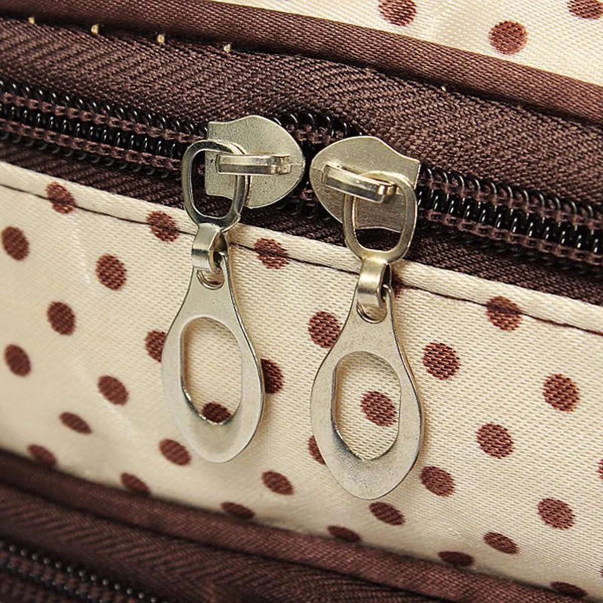 Polka Dot Make Up Tasje Met Spiegel - Opberg Etui / Cosmetica Organizer Reis Tas Case - Beige 6 Polka Dot Make Up Tasje Met Spiegel - Opberg Etui / Cosmetica Organizer Reis Tas Case - Beige - Afbeelding 4