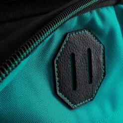 CabinMax Metz Reistas– Handbagage 44L- Rugzak – Schooltas - Backpack 55x40x20cm – Lichtgewicht - Vintage Teal (MZ V-TL) 17 CabinMax Metz Reistas– Handbagage 44L- Rugzak – Schooltas - Backpack 55x40x20cm – Lichtgewicht - Vintage Teal (MZ V-TL) -Beroemde Bagage Winkel 1200x1200 1510