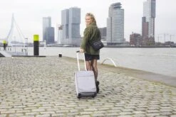 Enrico Benetti Dallas 39042 Handbagage Koffer Softcase - Grijs -Beroemde Bagage Winkel 1200x800 1