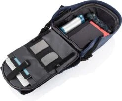 XD Design Bobby Hero Small - Anti-Diefstal Rugzak 11.5 Liter -Navy -Beroemde Bagage Winkel 1200x996