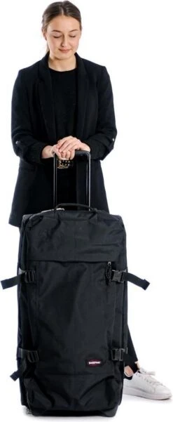 Eastpak TRANVERZ L Reiskoffer (79 X 40 X 33 Cm) - Black -Beroemde Bagage Winkel 493x1200 2
