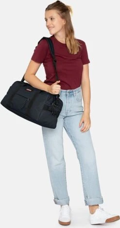 Eastpak COMPACT + Reistas, 23 Liter - Black -Beroemde Bagage Winkel 632x1200 5