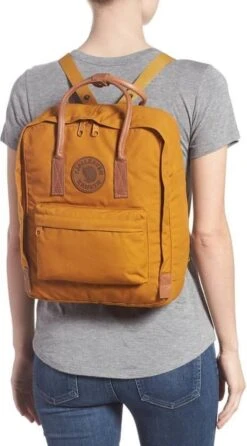 Fjallraven Fjällräven Kånken No. 2 Laptop 15" Unisex Rugzak - Acorn -Beroemde Bagage Winkel 665x1200 3