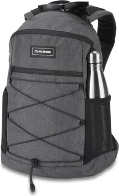 Dakine Wndr Pack 18L Rugzak - Carbon -Beroemde Bagage Winkel 734x1200 1