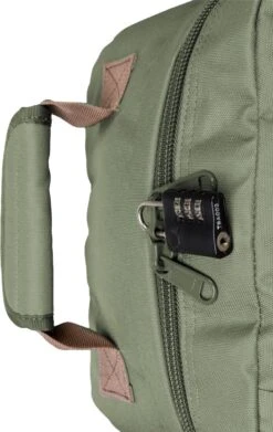CabinZero Classic 28L Ultra Light Bag Georgian Khaki -Beroemde Bagage Winkel 759x1200 4