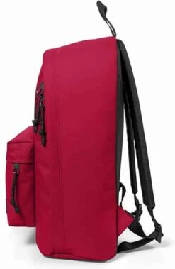 Eastpak OUT OF OFFICE Rugzak, 27 Liter, 13.3 Inch Laptopvak - Sailor Red -Beroemde Bagage Winkel 782x1200 4