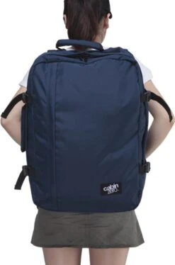 Cabin Zero Reistas / Weekendtas - 51 X 36 X 19 Cm - 44 Liter - Classic - Blauw -Beroemde Bagage Winkel 792x1200 6