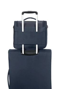 "American Tourister Summerfunk Beauty Case Navy""""" -Beroemde Bagage Winkel 799x1200 127