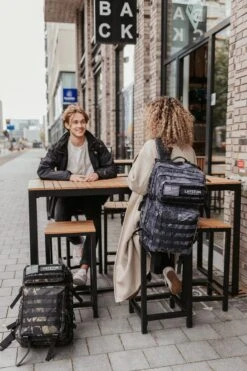 LAYSTON. - 45L Sport School Werk Rugtas - Sport Rugzak - Tactical Backpack - Waterafstotend - Camo Groen -Beroemde Bagage Winkel 800x1200 73