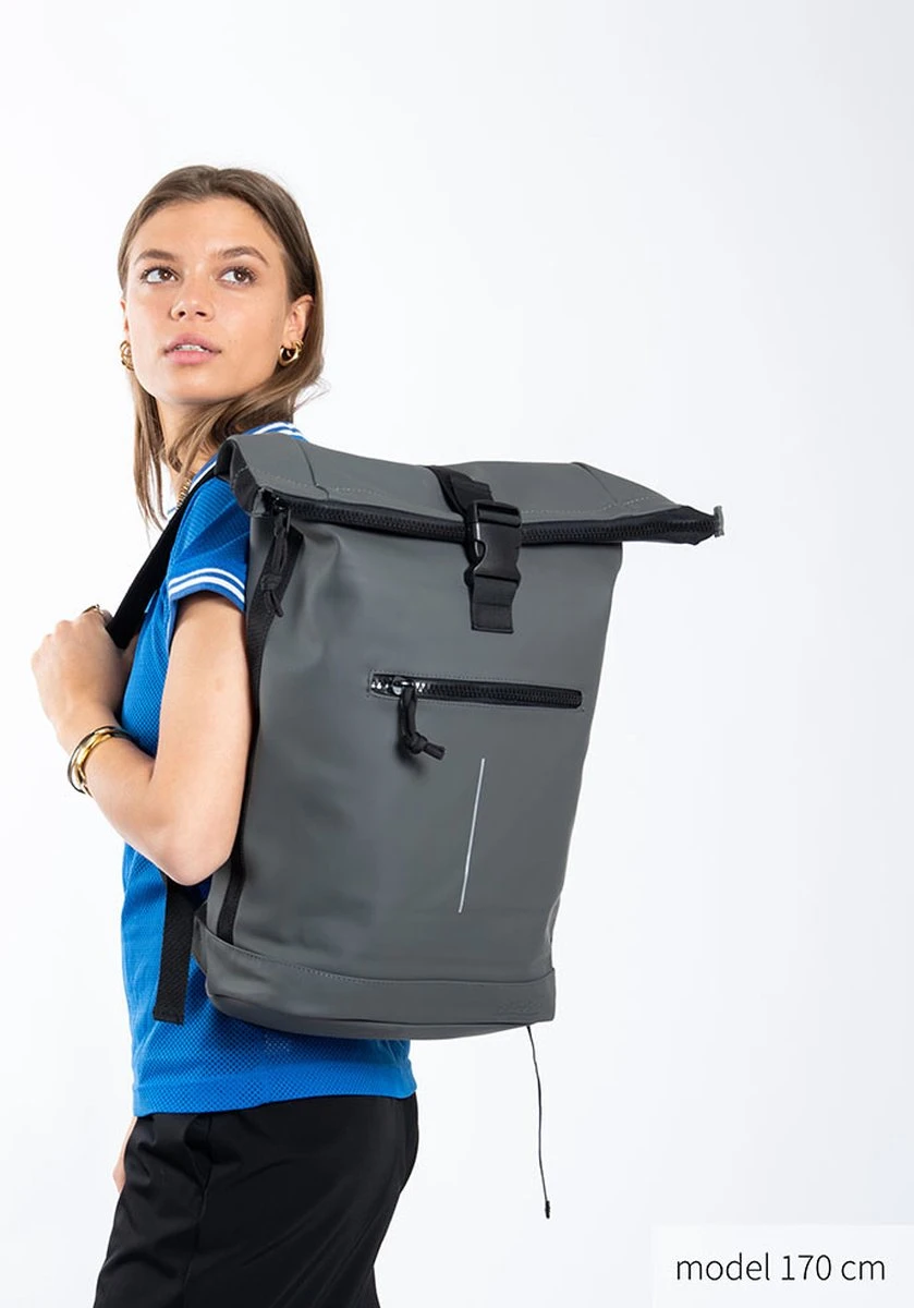 New Rebels® Mart - Rugtas - Grijs - Waterbestendig - Roll-top - 15.6151413121087 - 35x10x46cm - Rugzak / Backpack 13 New Rebels® Mart - Rugtas - Grijs - Waterbestendig - Roll-top - 15.6151413121087 - 35x10x46cm - Rugzak / Backpack - Afbeelding 11