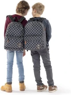 Skooter Finish First Rugzak - 13,6 L - Large - Zwart -Beroemde Bagage Winkel 897x1200 3