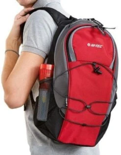 Hi-Tec Excursion Backpack - 20 Liter - Rugzak - Reistas - Rood - Wandelrugzak -Beroemde Bagage Winkel 942x1200 2