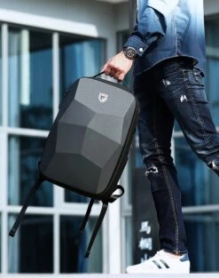 Brandie® - Rugzak - Geschikt Voor 17.3 Inch Laptop - Reistas - Schoudertas - Waterdichte - USB Opladen - Hoge Capaciteit - Anti Diefstal - Normaal Zwart - Voor Heren Tas - Grootte 14*32*48cm - Gewicht 1.3 Kg -Beroemde Bagage Winkel 947x1200 4